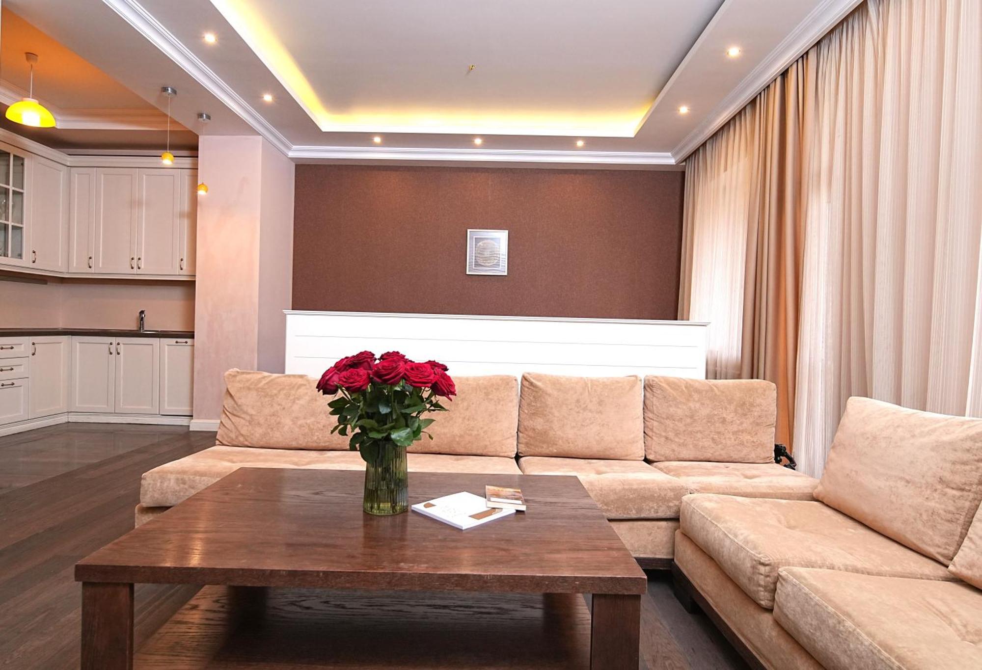 Sweet Home Apart-Hotel Erevan Esterno foto