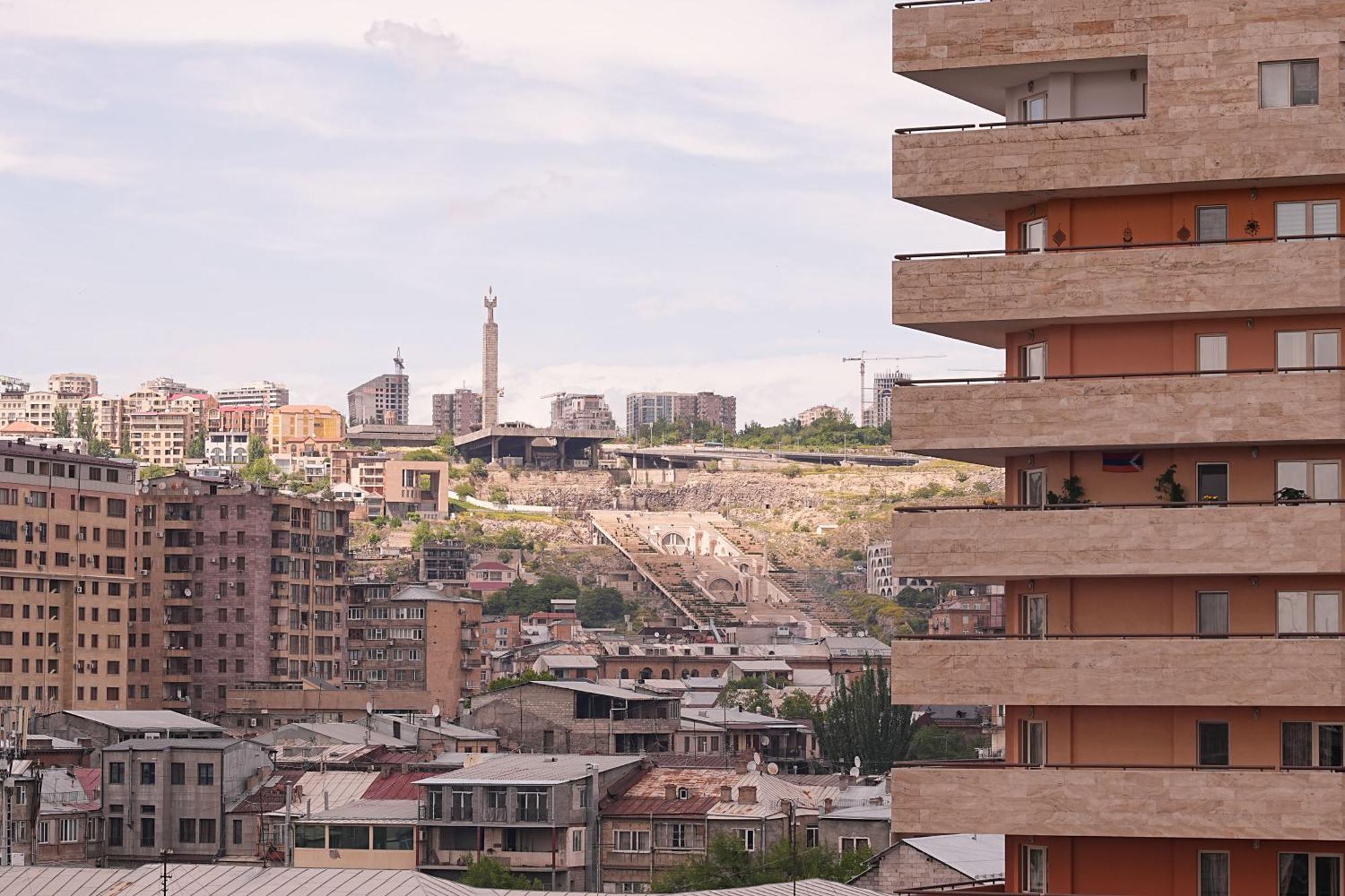 Sweet Home Apart-Hotel Erevan Esterno foto