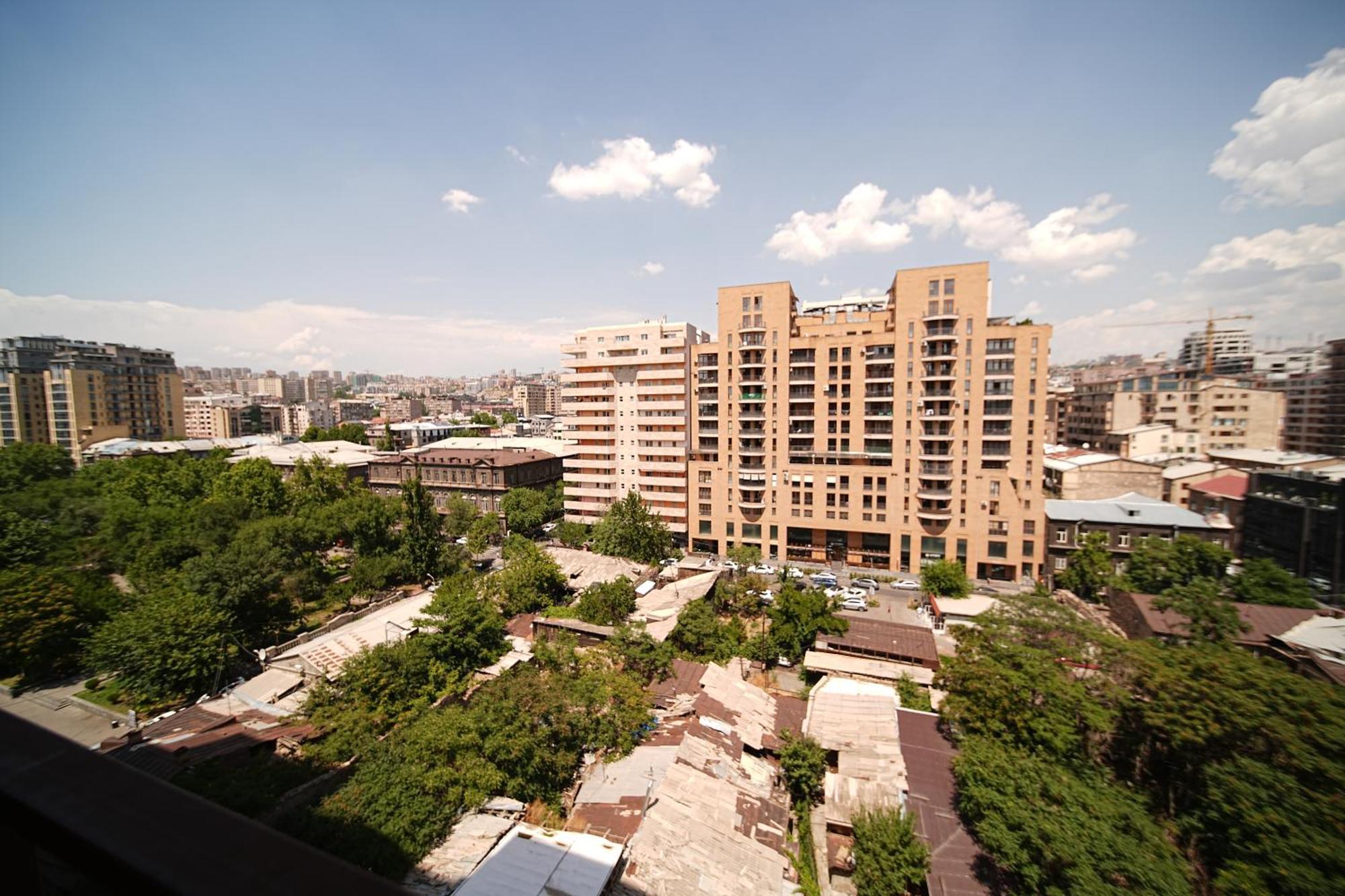 Sweet Home Apart-Hotel Erevan Esterno foto