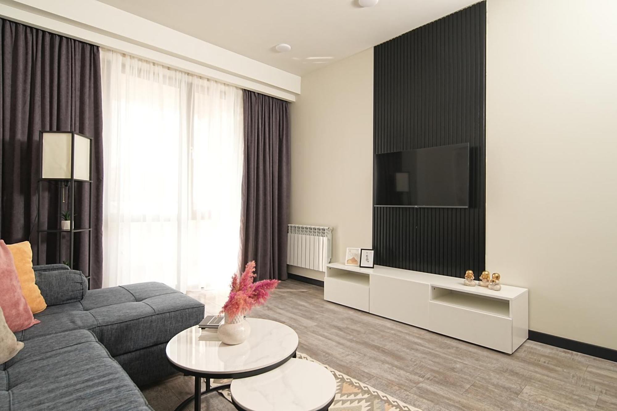 Sweet Home Apart-Hotel Erevan Esterno foto